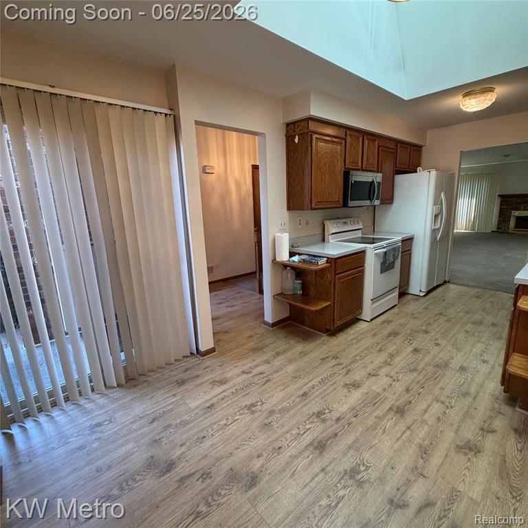 49429 Ferrisburg Court, Utica, MI 48315 — Photo 12