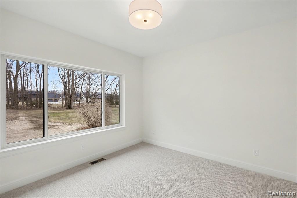 55390 Jewell Road, Shelby Twp, MI 48315 — Photo 26