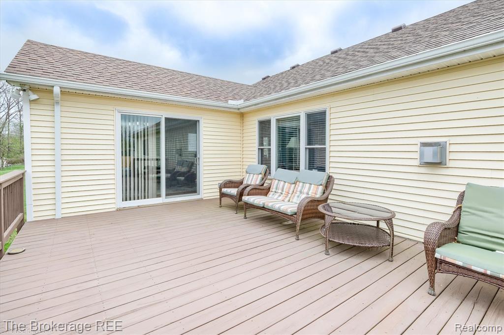 10047 Fox Run Drive, Davison, MI 48423 — Photo 8