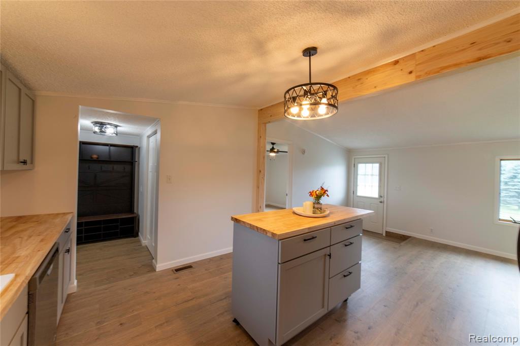 8410 Smith Road, Gaines Vlg, MI 48436 — Photo 3