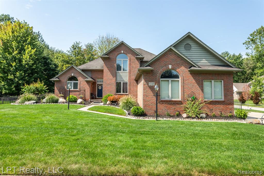 53345 WILLIAMS Way, Shelby Twp, MI 48316 — Photo 18