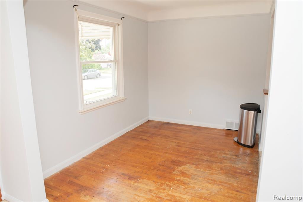 664 Moran Avenue, Lincoln Park, MI 48146 — Photo 12
