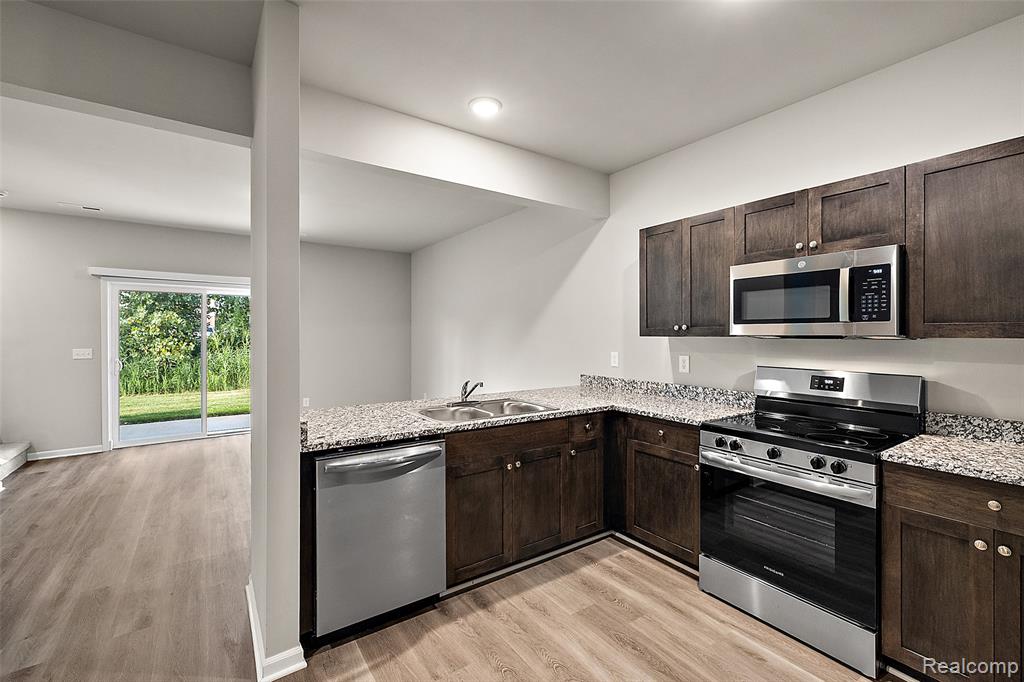 51402 Tides Drive, New Baltimore, MI — Photo 10