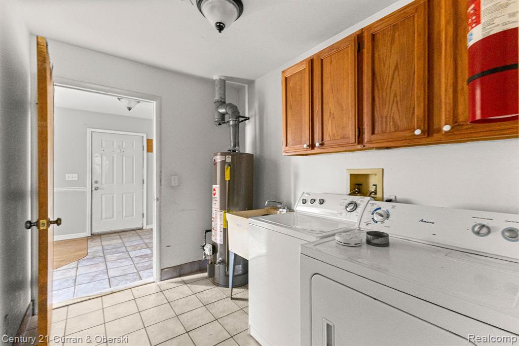80 E MAHAN Avenue, Hazel Park, MI 48030 — Photo 26