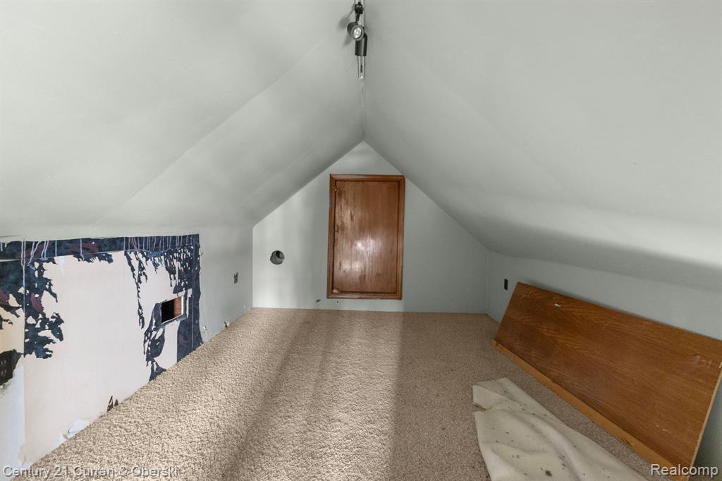 13011 TELEGRAPH Road, Flat Rock, MI 48134 — Photo 11