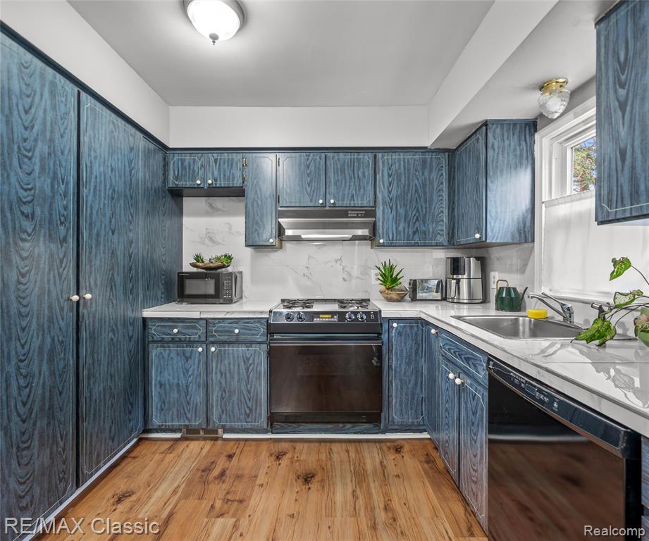 9951 Berwyn, Redford, MI 48239 — Photo 18
