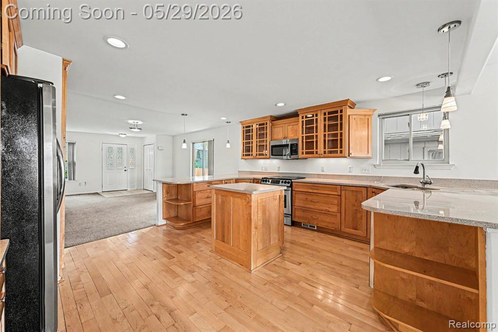 3506 Union Lake Road, Commerce Twp, MI 48382 — Photo 8