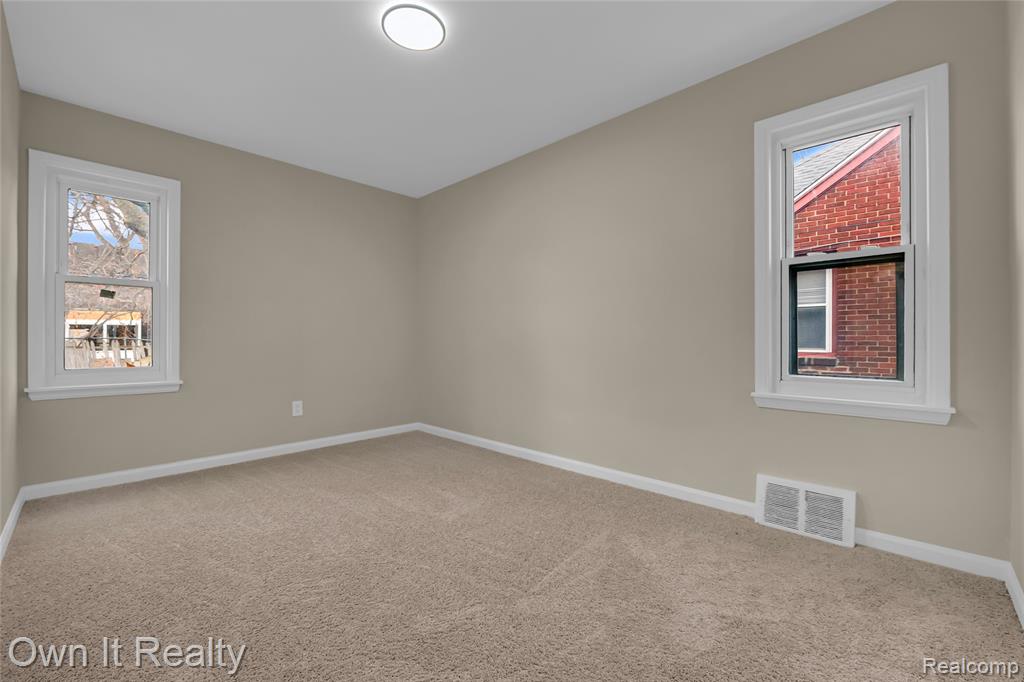 16575 Asbury Park, Detroit, MI 48235 — Photo 14