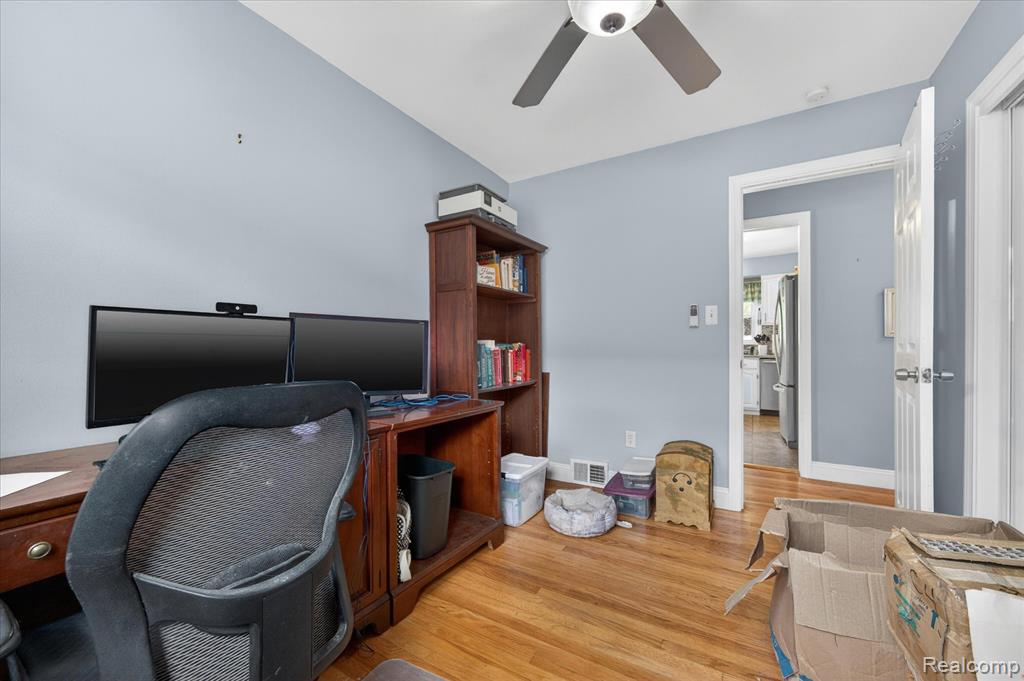 14808 LONGTIN Street, Southgate, MI 48195 — Photo 26