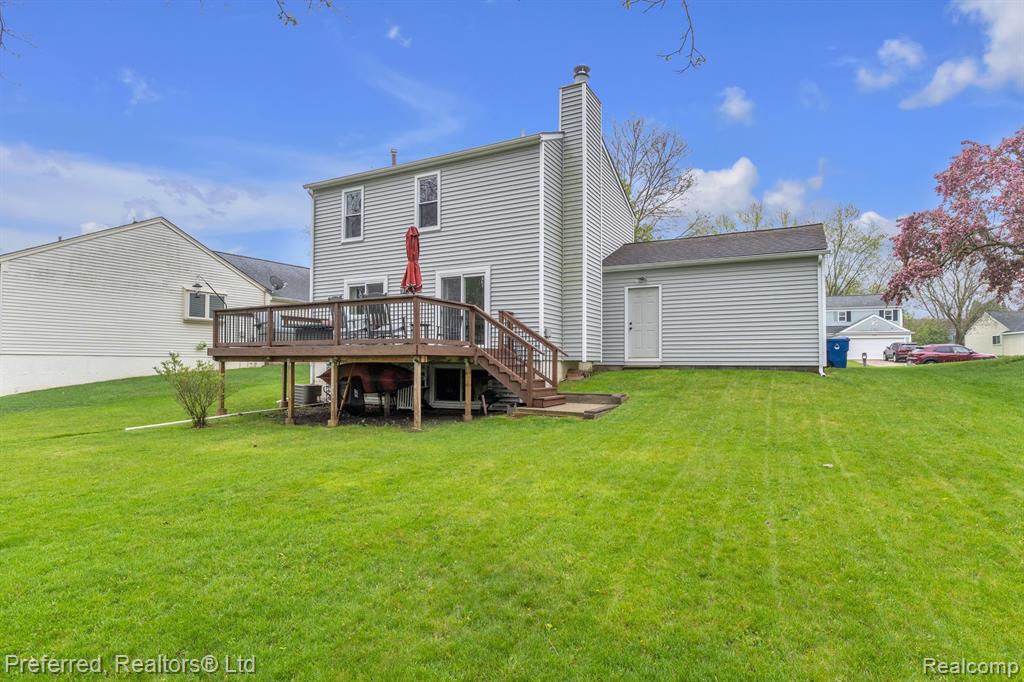 5722 King James Ln., Waterford, MI 48327 — Photo 36