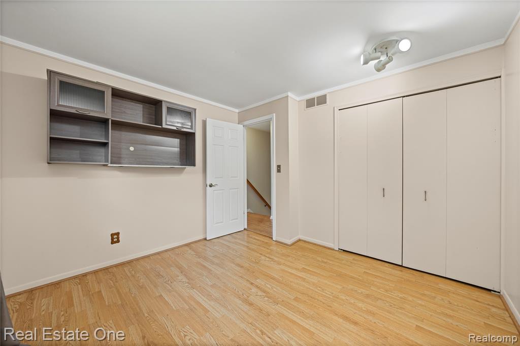 6995 Allen Hill Court, Clarkston, MI 48348 — Photo 27