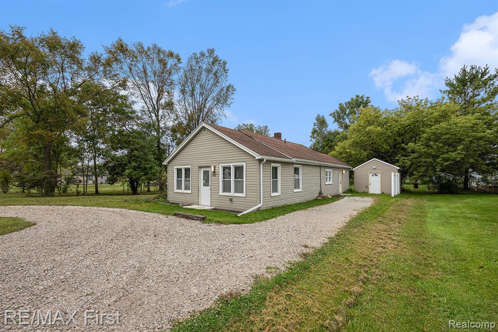 4807 Griswold, Kimball, MI — front exterior