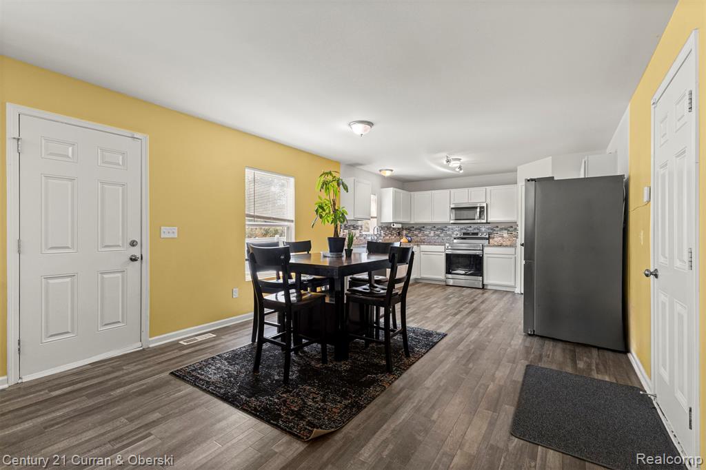 1659 Greenway Drive, Ypsilanti, MI 48198 — Photo 7
