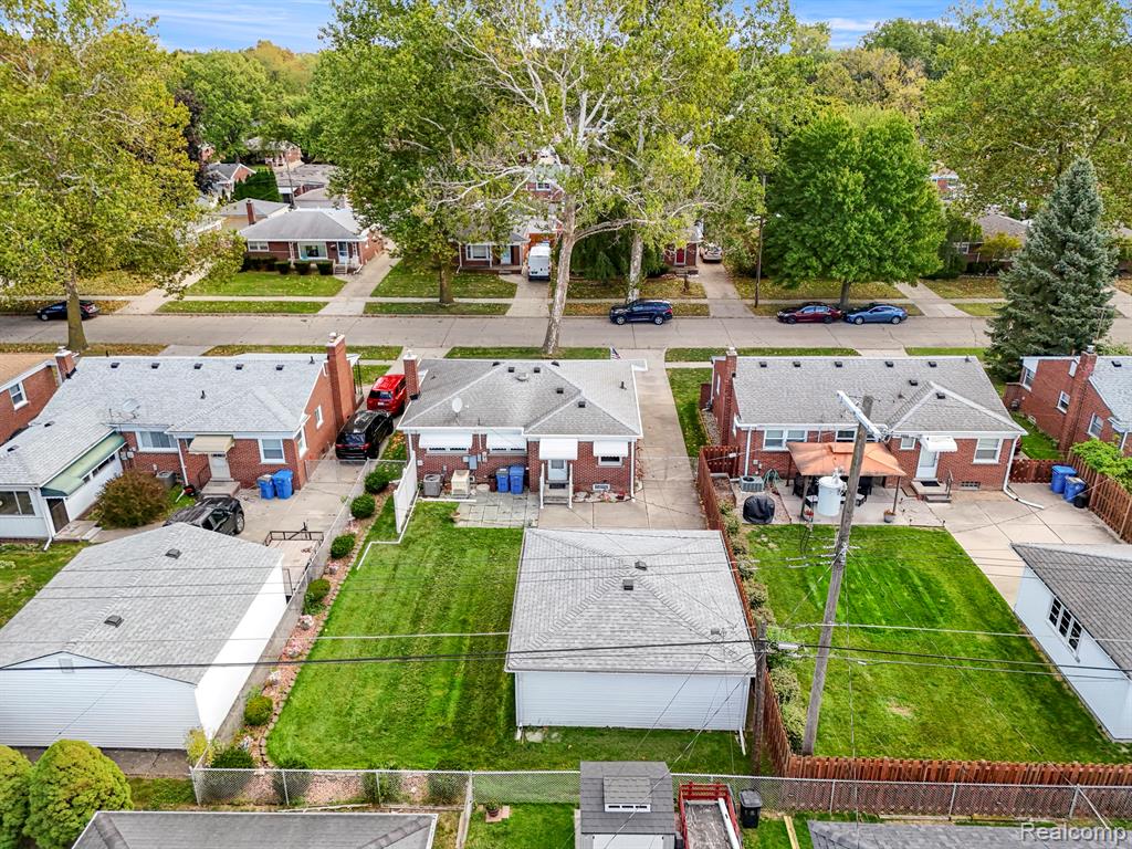 8255 Kinmore Street, Dearborn Heights, MI 48127 — Photo 41