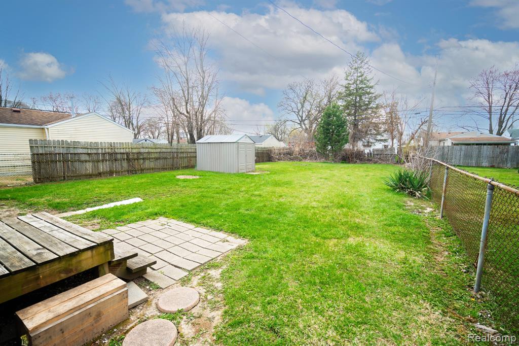 5948 DUDLEY Street, Taylor, MI 48180 — Photo 23