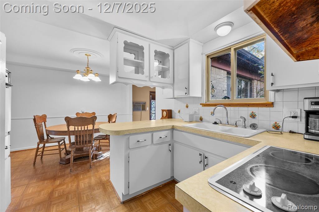 8718 Binney Drive, Warren, MI 48093 — Photo 8