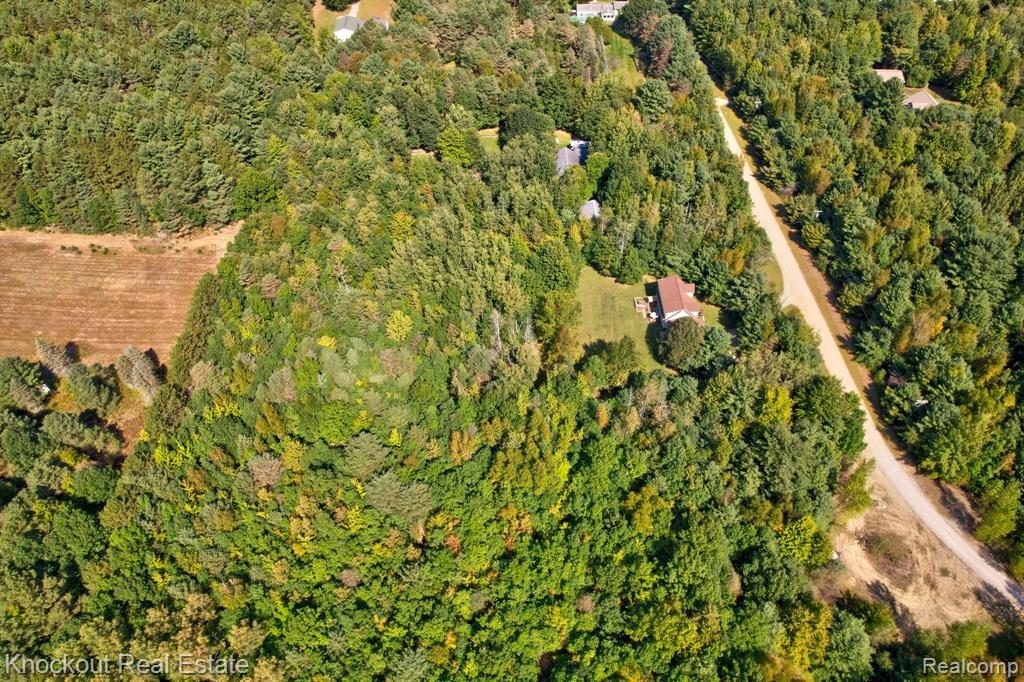 7080 Oak Park Drive, Vassar, MI 48768 — Photo 49