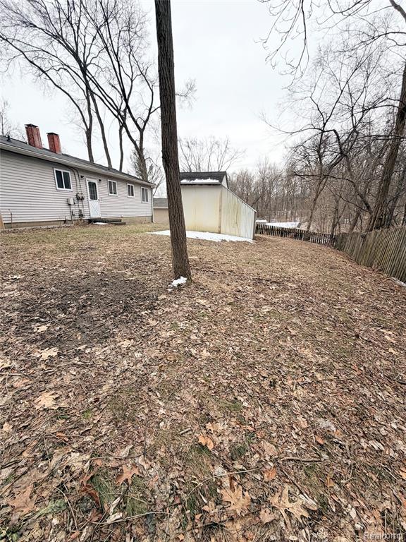 6279 Buckshore Drive Drive, Whitmore Lake, MI 48189 — Photo 12