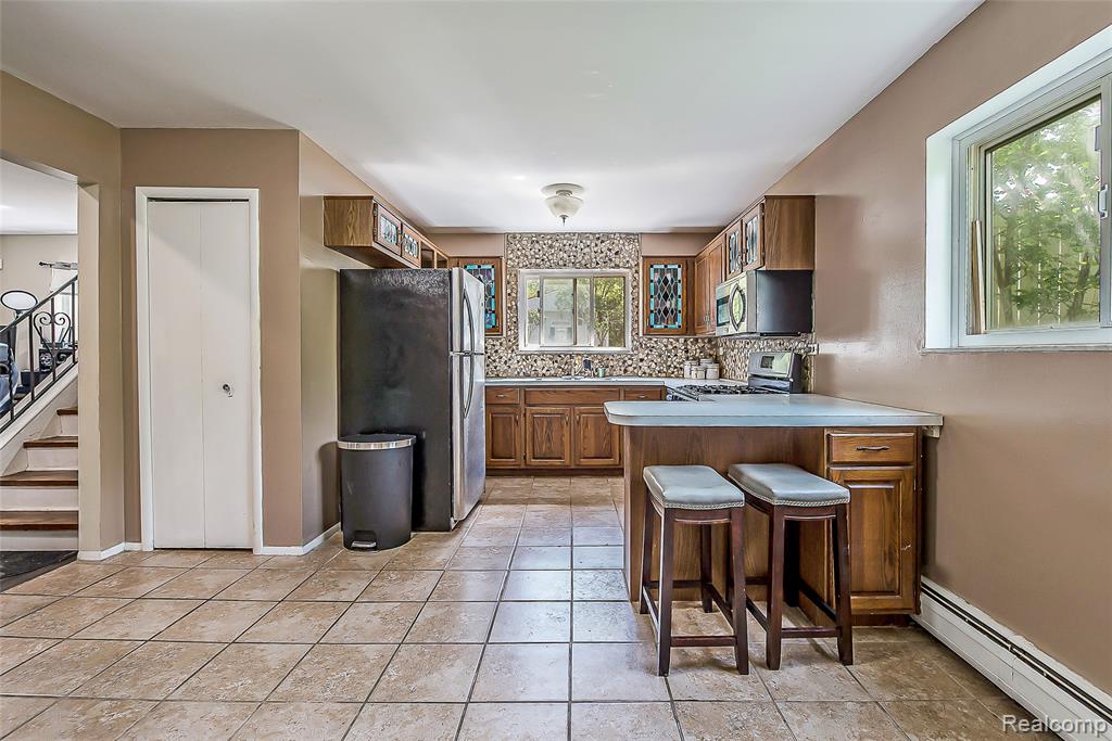 1107 Odessa Drive, Holly, MI 48442 — Photo 11