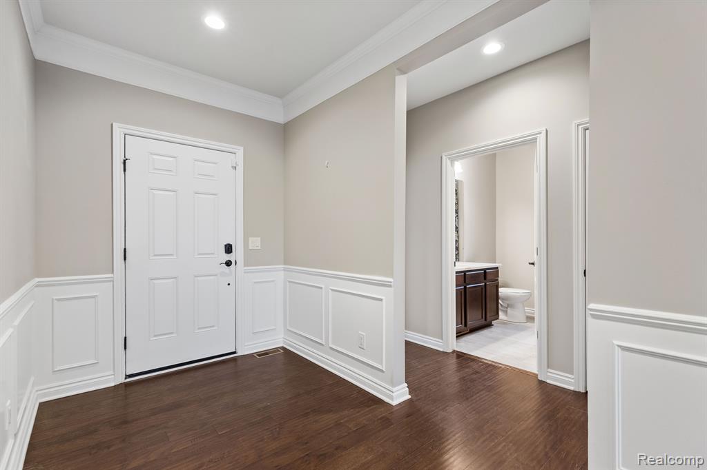 3995 ASHDALE Way, Clarkston, MI 48348 — Photo 14