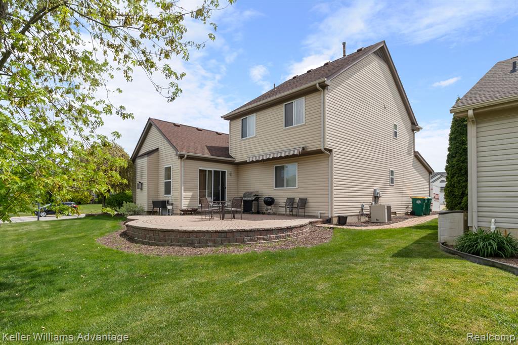 8079 THORNHILL Drive, Ypsilanti, MI 48197 — Photo 6
