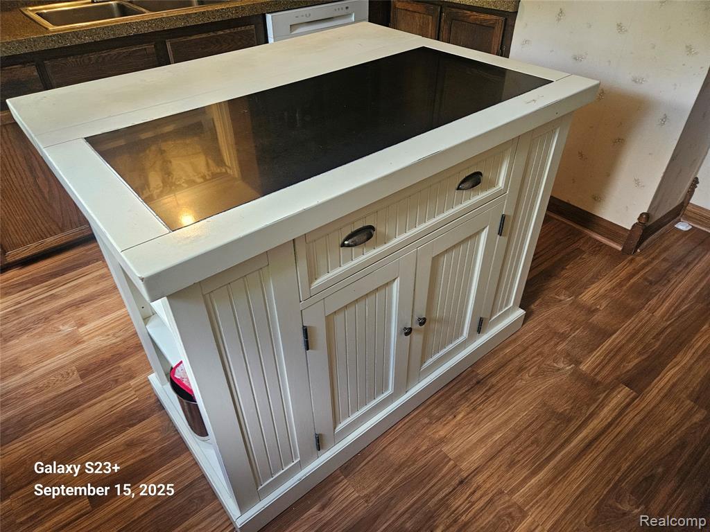 624 Hickory Street, Fenton, MI 48430 — Photo 19