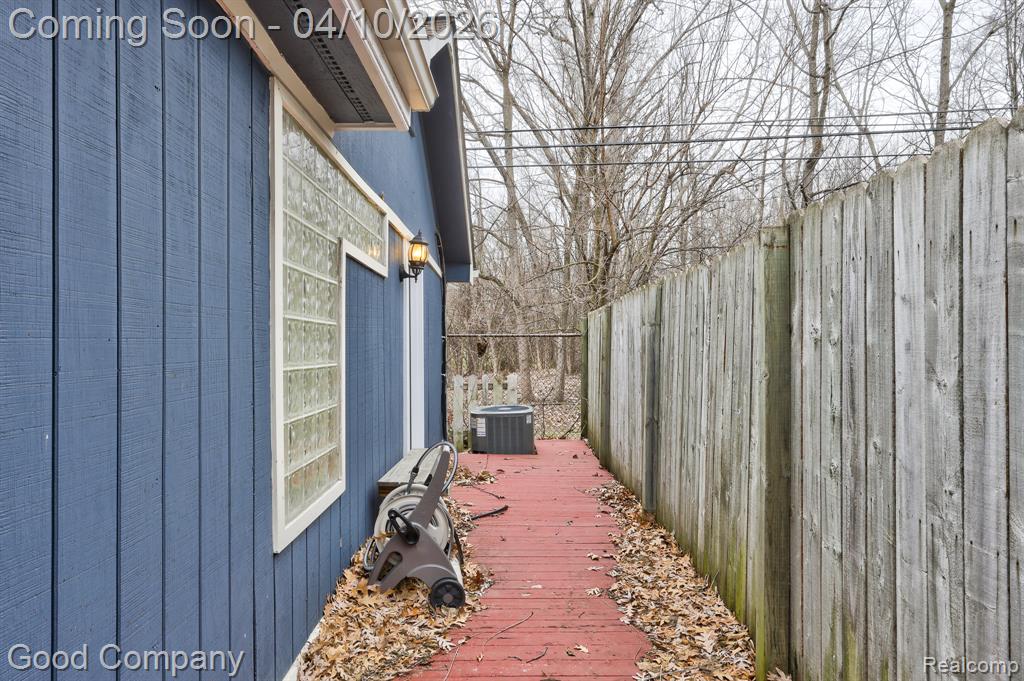 703 Gardenia Avenue, Royal Oak, MI 48067 — Photo 37