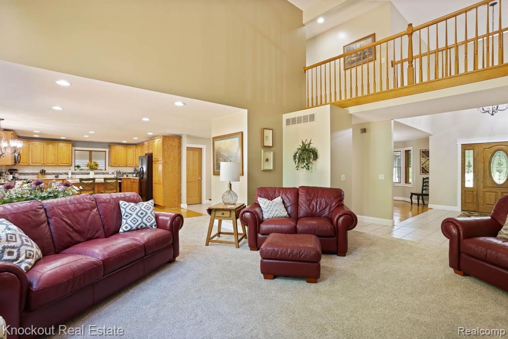9763 BEECH TREE Lane, Frankenmuth, MI 48734 — Photo 17