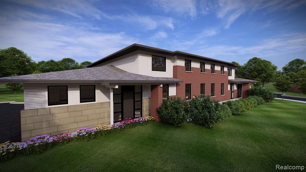 122 E Clarkston Road, Lake Orion, MI 48362