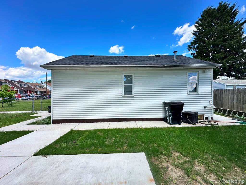 3441 S Edsel Street, Detroit, MI 48217 — Photo 18