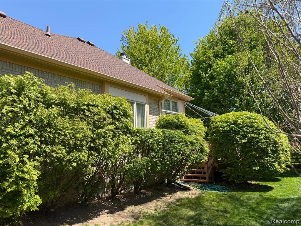 48280 ELMWOOD Drive, Shelby Twp, MI 48315 — Photo 55