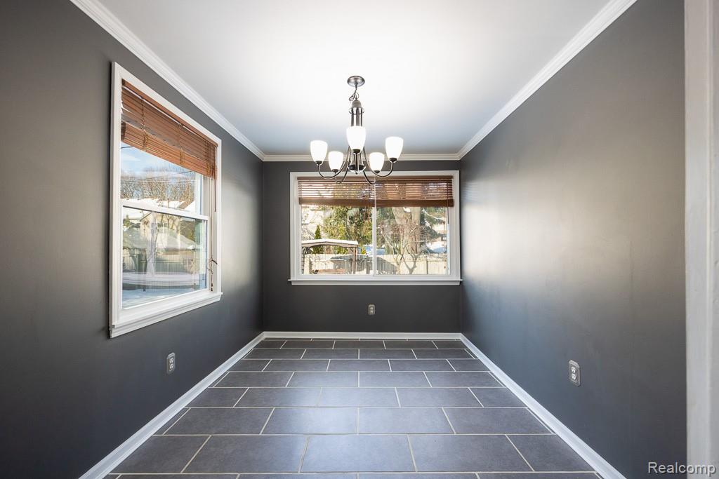 743 E Liberty Street, Milford, MI 48381 — Photo 8