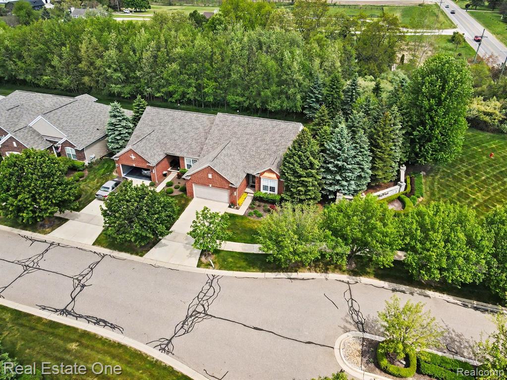 3991 Rainier Drive, 1, Howell, MI 48843 — Photo 23