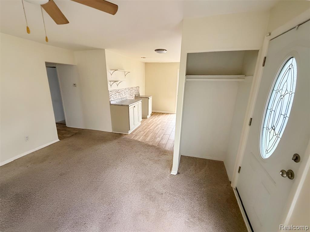 41 E Sheffield Avenue, Pontiac, MI 48340 — Photo 9
