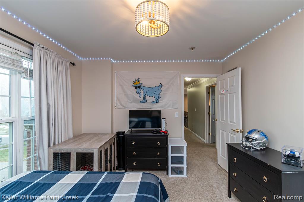 877 Wynstone Circle N, Oakland, MI — Photo 41