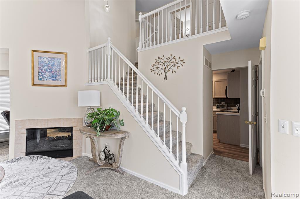 1033 Calpernia, Wixom, MI — Photo 7