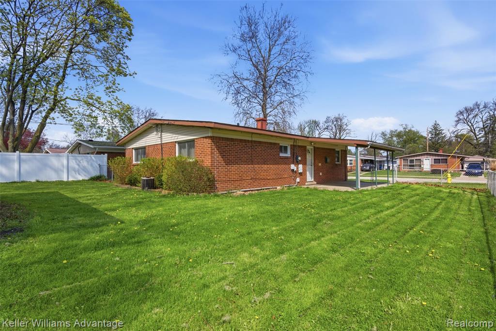 7435 Lathers Street, Westland, MI — Photo 25