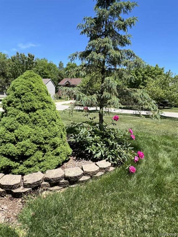 5931 Cedar Ridge Drive, Ann Arbor, MI 48103 — Photo 29