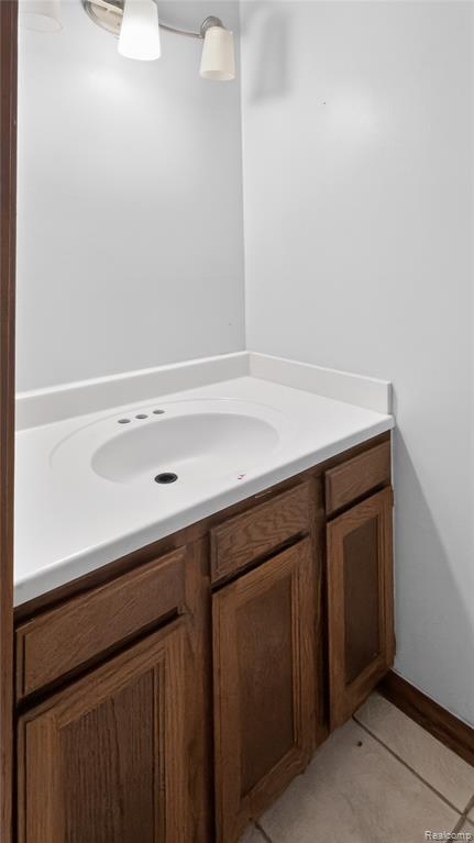 8027 Berkshire Drive, Grosse Ile, MI 48138 — Photo 17