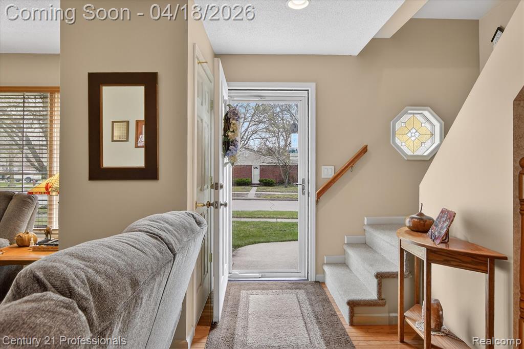 9343 Caprice Drive, Plymouth, MI 48170 — Photo 7