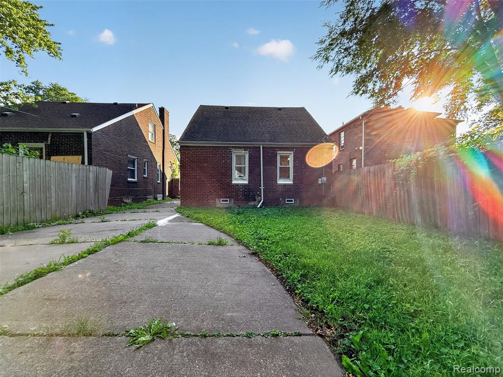 5566 Lakepointe Street, Detroit, MI 48224 — Photo 37