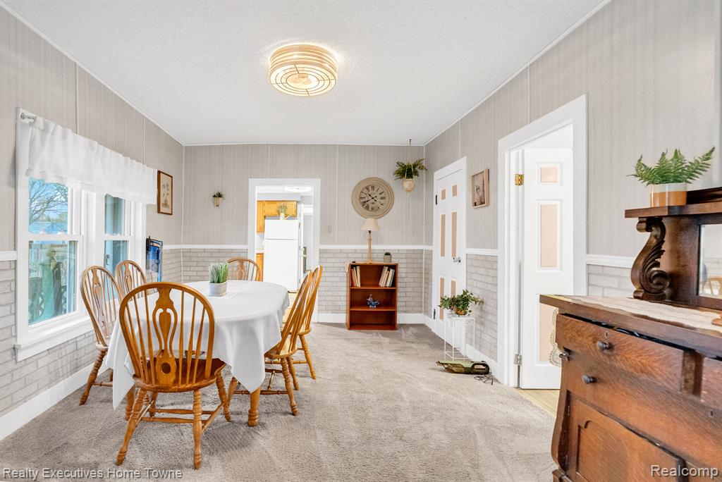 1830 Gillett Street, Port Huron, MI 48060 — Photo 12