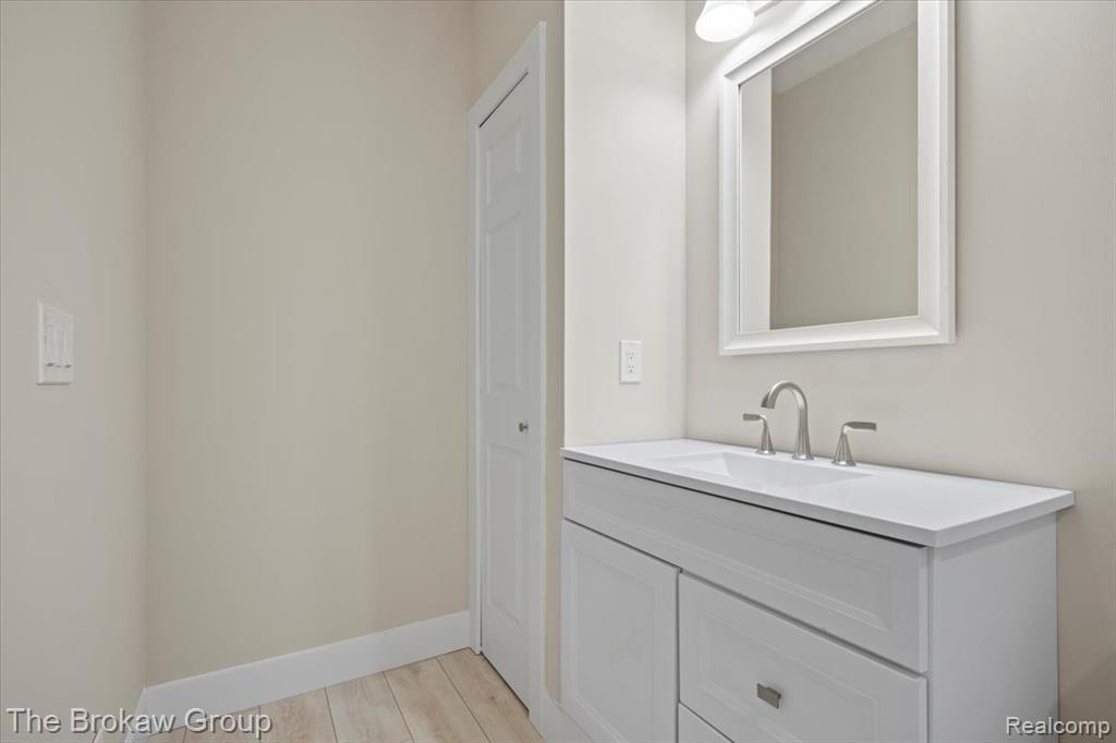 3369 Meadowridge Court, Davison, MI 48423 — Photo 30