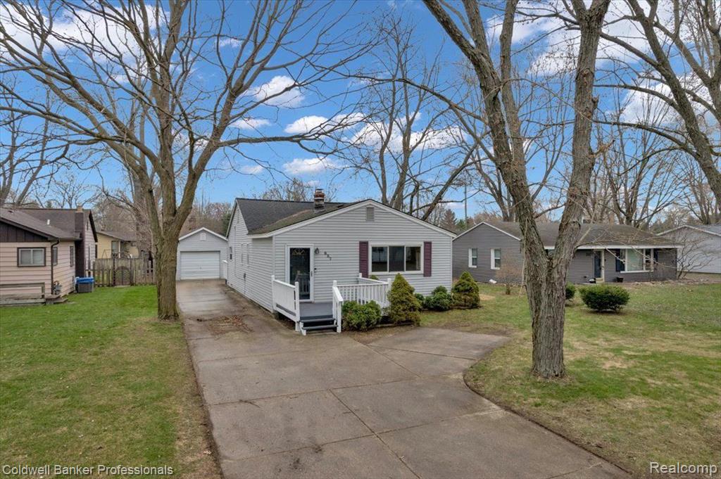 837 GIBSON Street, Oxford, MI 48371 — Photo 2