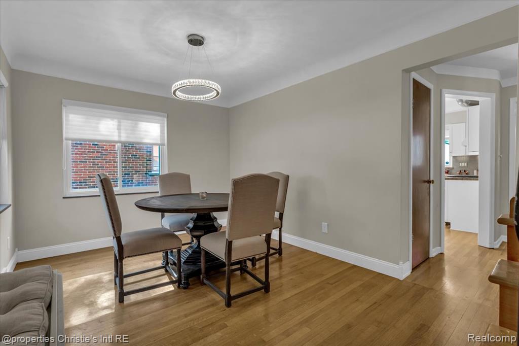 20006 Lochmoor Street, Harper Woods, MI 48225 — Photo 10