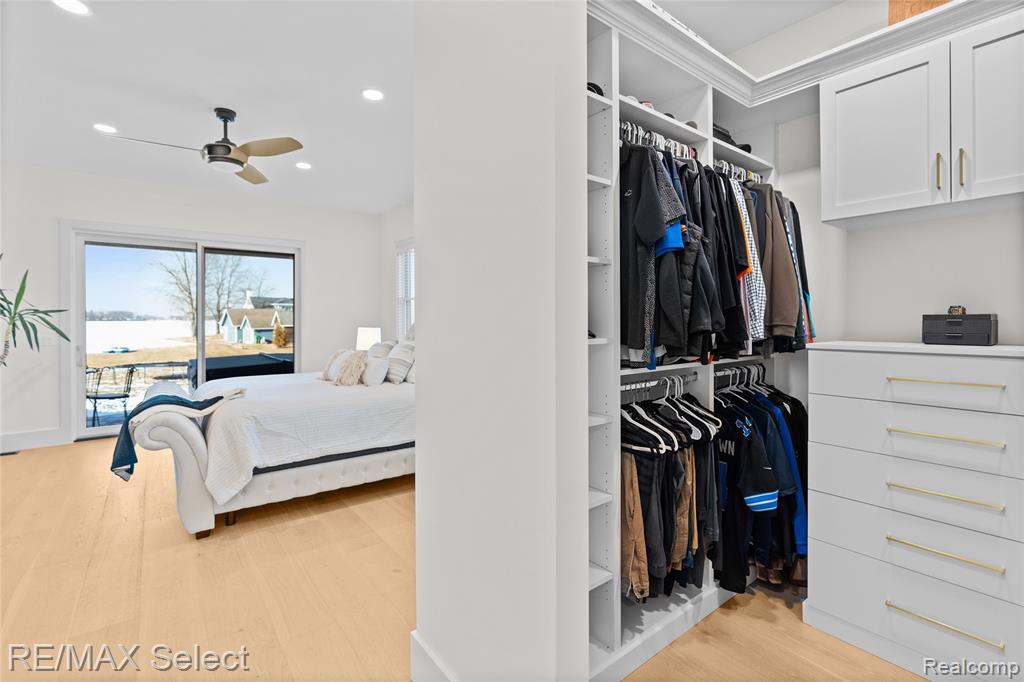 2208 Grove Park Road, Fenton, MI, 48430