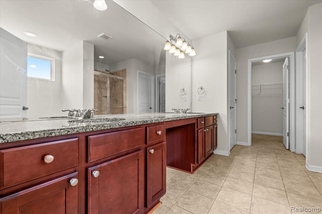 49552 Harrier Place, Novi, MI — Photo 27