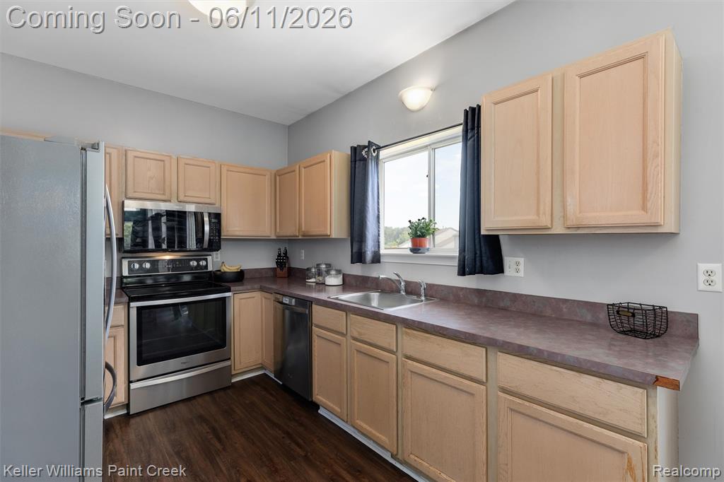 3314 Valley Rise Drive, Holly, MI 48442 — Photo 10