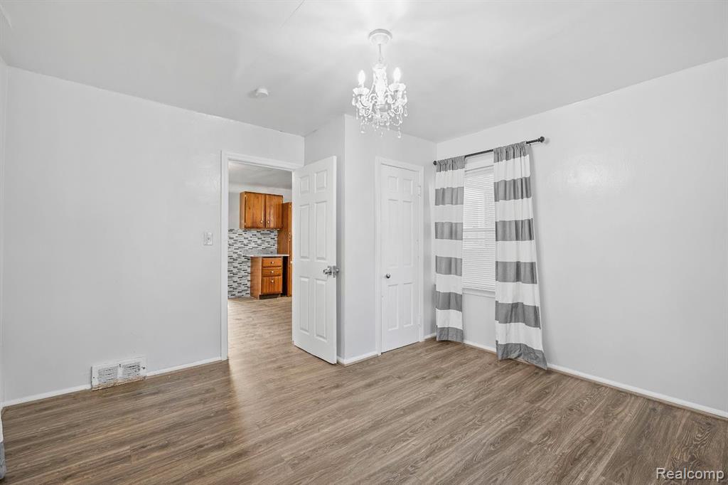 7747 APPOLINE Street, Dearborn, MI 48126 — Photo 26