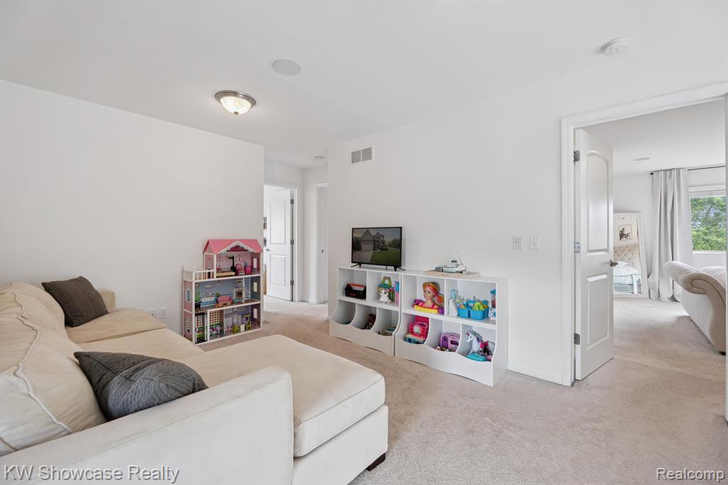 2163 Palmetto, Commerce Twp, MI 48382 — Photo 17